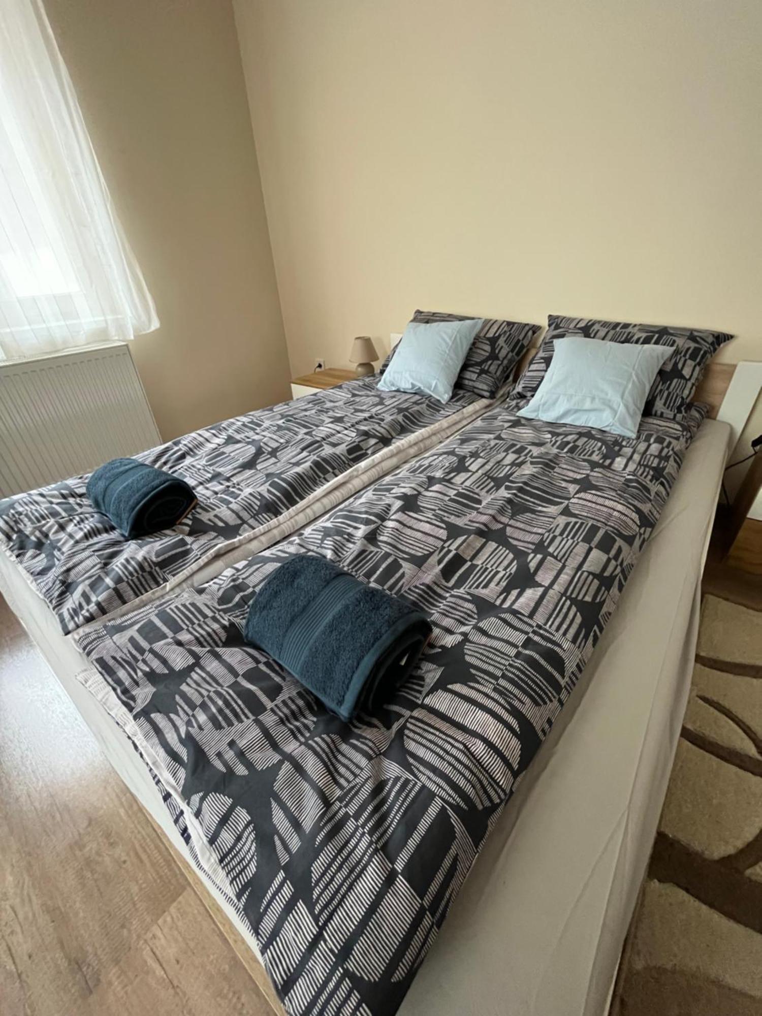סגד Albi Apartman מראה חיצוני תמונה